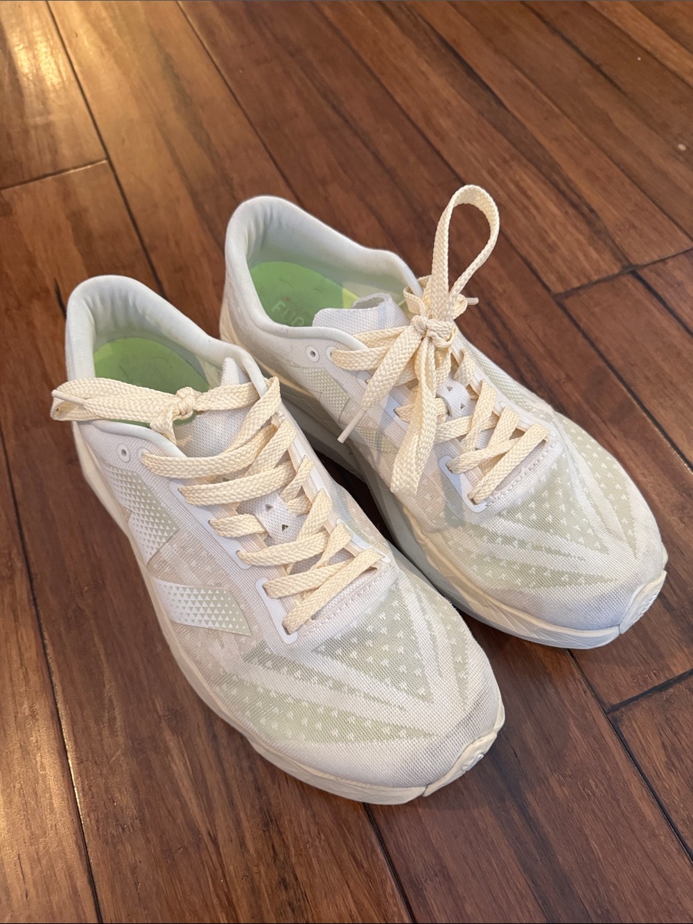 Men’s new balance rebel sneaker